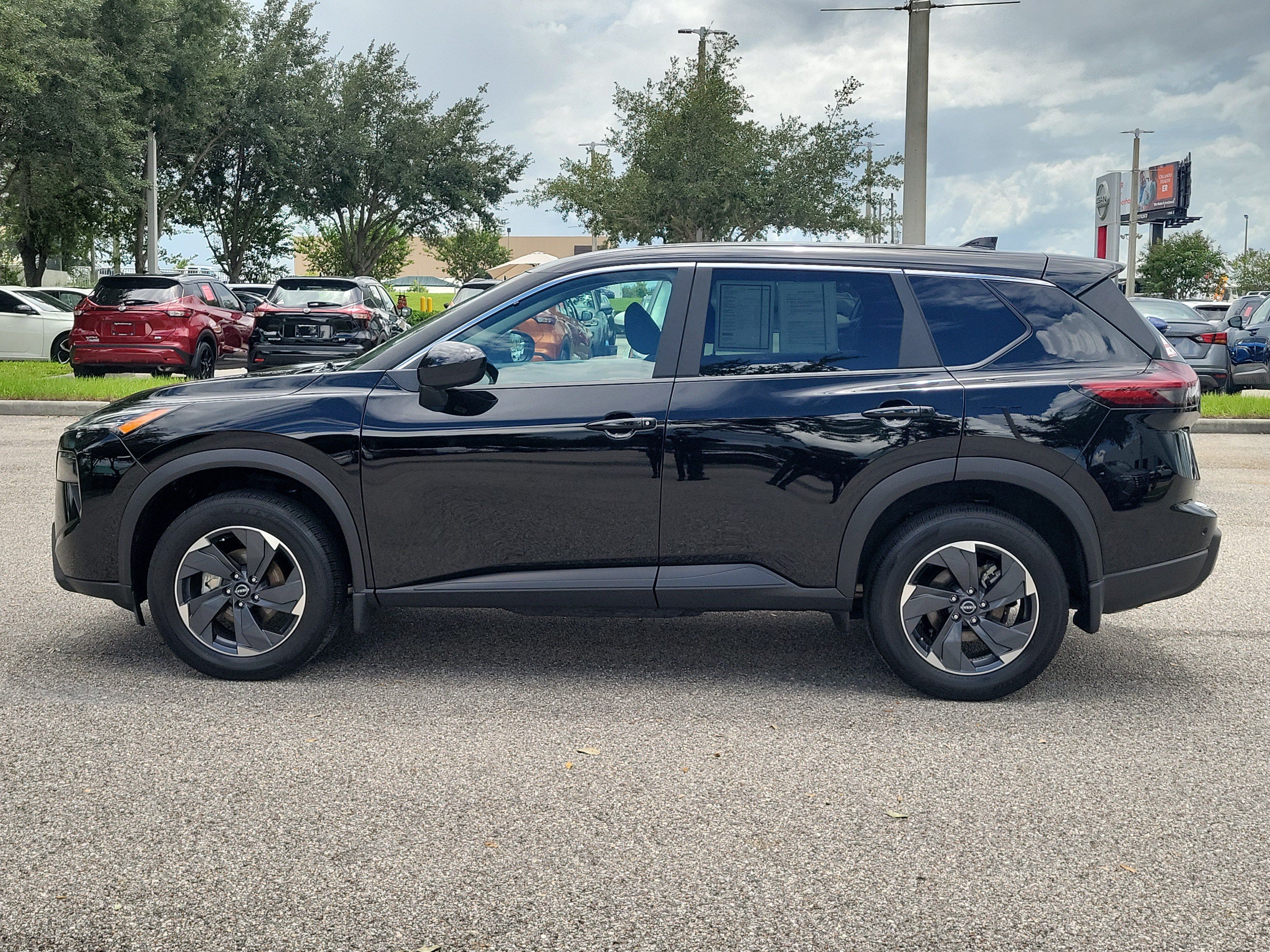 Certified 2026 Nissan Rogue SV w/ Cold Weather Package FWD image 8