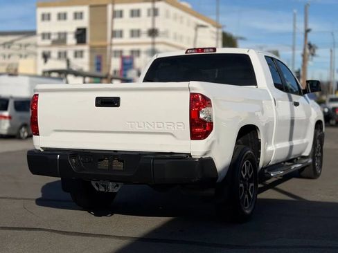 Used 2014 Toyota Tundra SR image 15