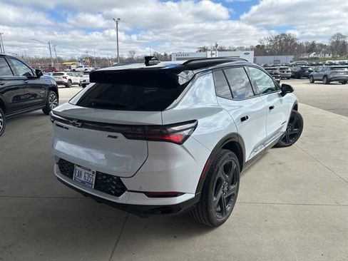 New 2026 Chevrolet Equinox EV RS image 5