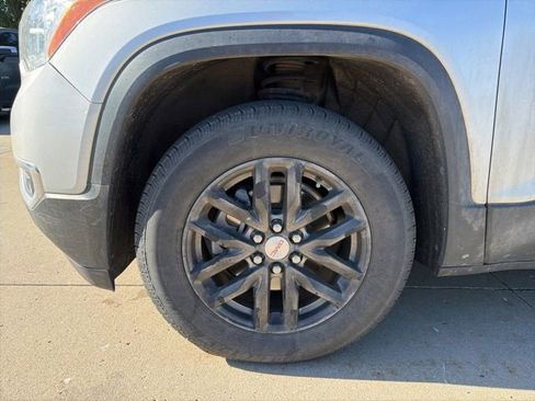 Used 2019 GMC Acadia SLT AWD/4WD image 17