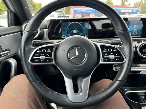 Used 2019 Mercedes-Benz A 220 image 38
