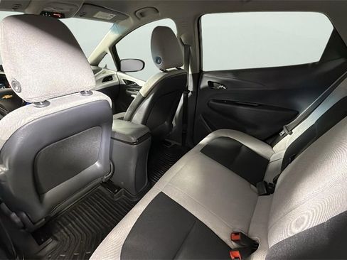Used 2020 Chevrolet Bolt LT image 26