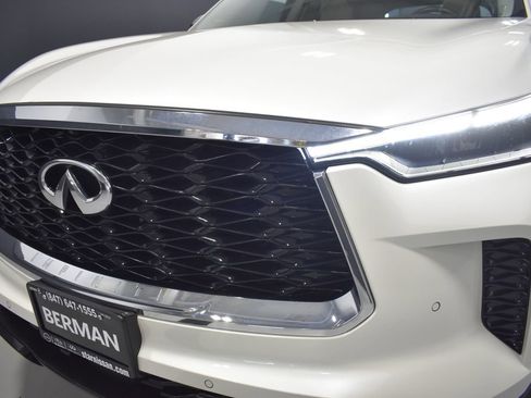 Used 2025 INFINITI QX60 Luxe AWD/4WD image 11