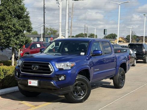 Certified 2023 Toyota Tacoma SR5 image 2