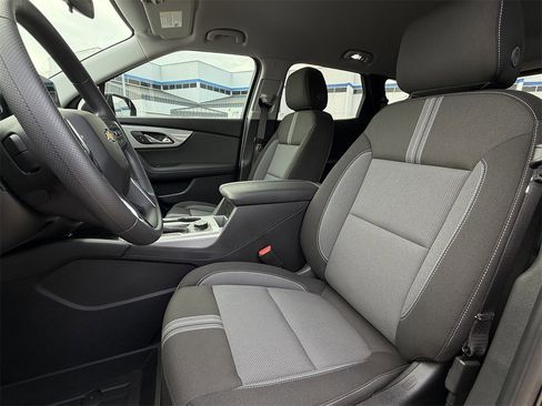 New 2026 Chevrolet Blazer LT image 22