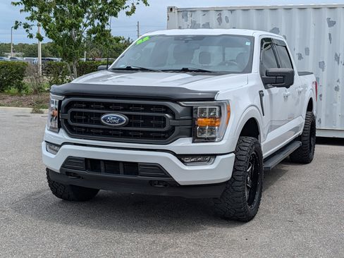Used 2022 Ford F150 XLT w/ Equipment Group 302A High AWD/4WD image 7