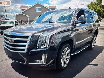 Used 2017 Cadillac Escalade Luxury