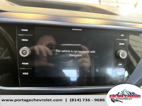 Used 2024 Volkswagen Taos SE image 22