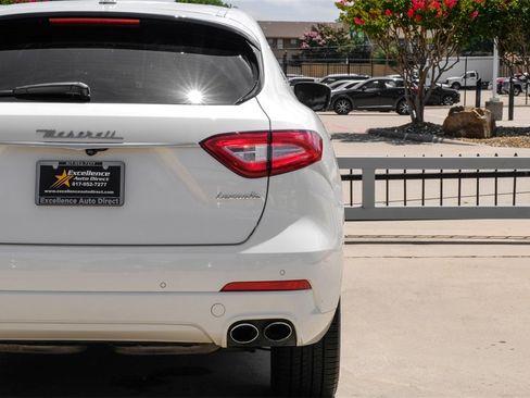 Used 2019 Maserati Levante Base image 54