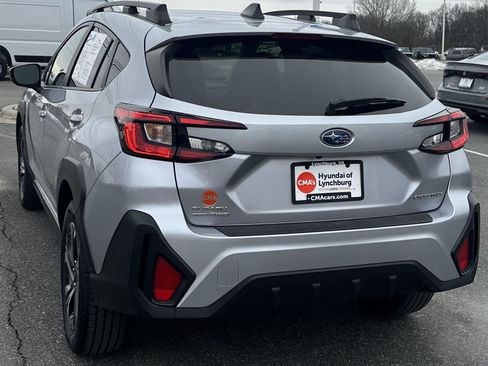 Used 2024 Subaru Crosstrek 2.0i Premium image 3