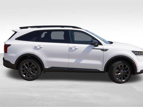 Certified 2023 Kia Sorento SX Prestige AWD/4WD image 3