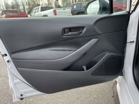 Used 2024 Toyota Corolla LE image 17