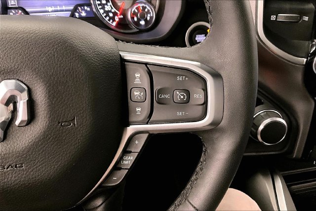 Used 2025 RAM 1500 Big Horn AWD/4WD image 27