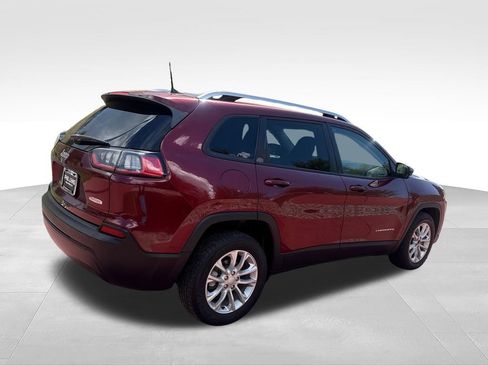 Used 2021 Jeep Cherokee Latitude FWD image 9