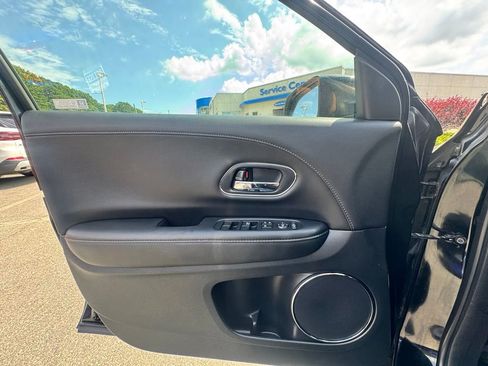 Used 2019 Honda HR-V EX-L image 24