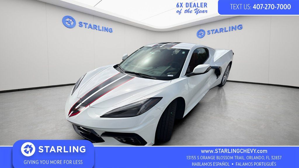 Used 2025 Chevrolet Corvette Stingray Coupe w/ 1LT RWD image 1