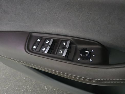 Used 2019 Audi Q8 Prestige AWD/4WD image 29