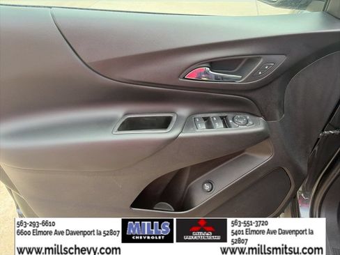 Used 2020 Chevrolet Equinox LT FWD image 11