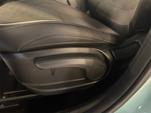 Certified 2024 Kia Seltos S image 13