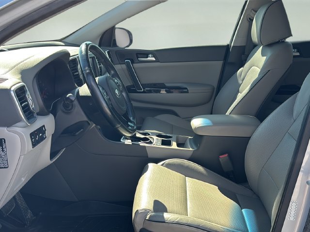 Used 2018 Kia Sportage EX w/ EX Technology Package FWD image 20