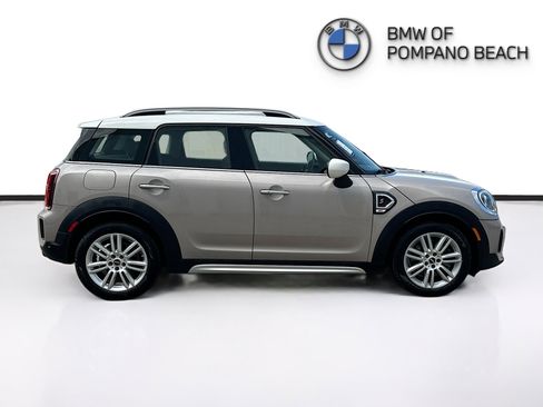 Used 2023 MINI Cooper Countryman S FWD image 8