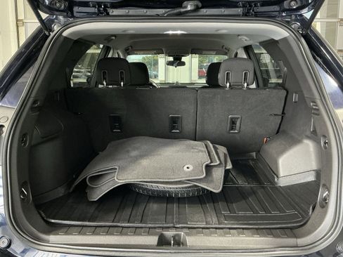 Used 2020 Chevrolet Equinox LT AWD/4WD image 25
