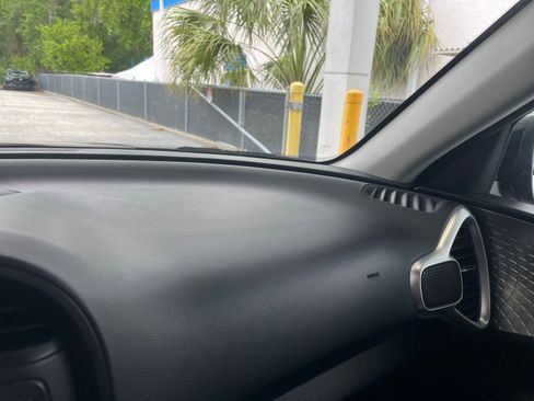 Used 2025 Kia Soul LX w/ LX Technology Package image 33