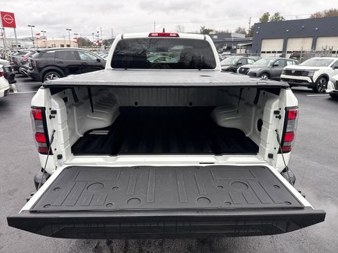 Used 2025 Nissan Frontier S image 23