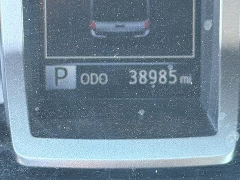 Used 2023 Toyota Tacoma SR5 image 3