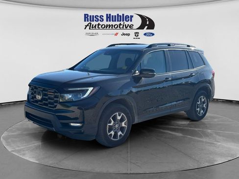 Used 2022 Honda Passport TrailSport image 1