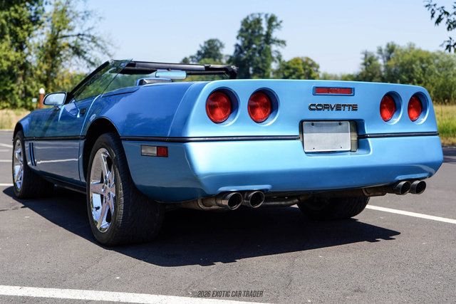 Used 1988 Chevrolet Corvette Convertible RWD image 6