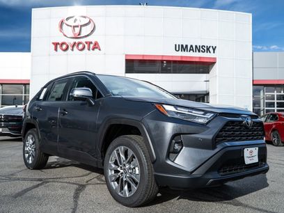 New 2025 Toyota RAV4 XLE Premium w/ Weather Package