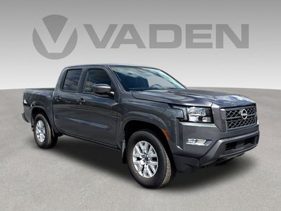 Used 2024 Nissan Frontier SV w/ SV Convenience Package