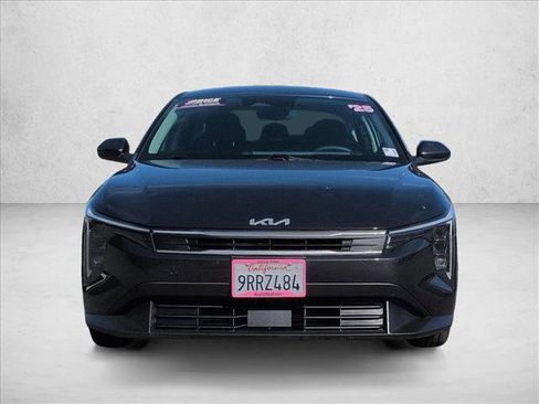 Used 2025 Kia K4 LXS image 2