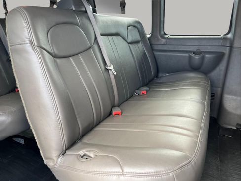 Used 2020 Chevrolet Express 3500 LS image 21