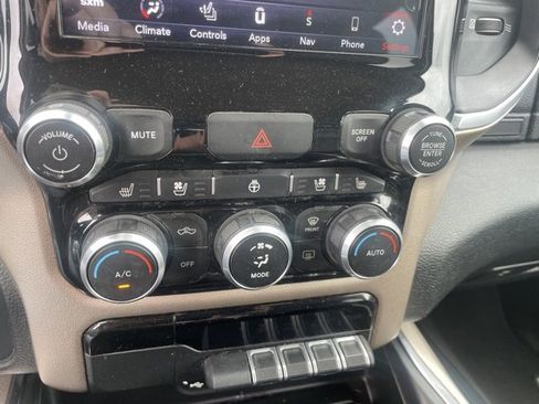 Used 2020 RAM 1500 Laramie image 48
