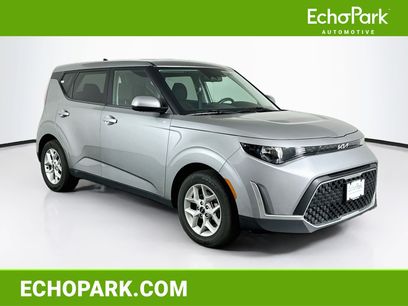 Used 2025 Kia Soul LX w/ LX Technology Package