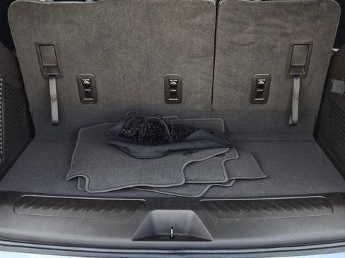 Used 2021 Chevrolet Tahoe LT RWD image 11