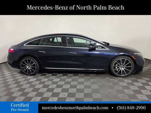 Certified 2022 Mercedes-Benz EQS 580 4MATIC Sedan image 7