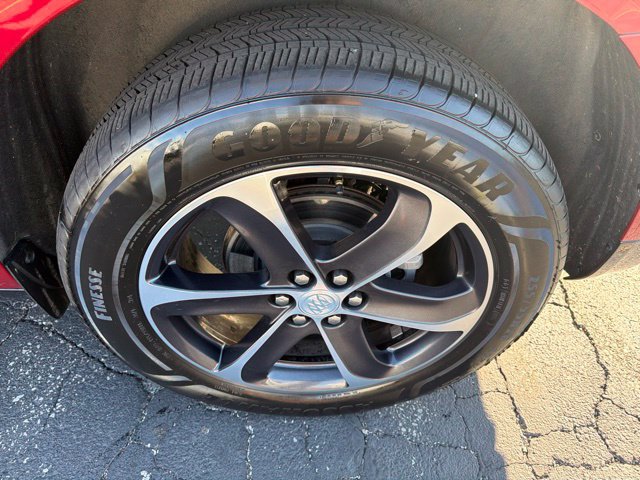 Certified 2020 Buick Enclave Essence w/ Sport Touring Edition AWD/4WD image 9