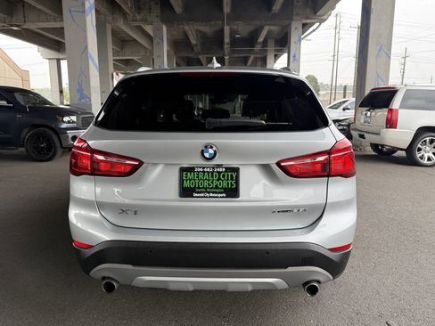Used 2019 BMW X1 xDrive28i w/ Convenience Package AWD/4WD image 5