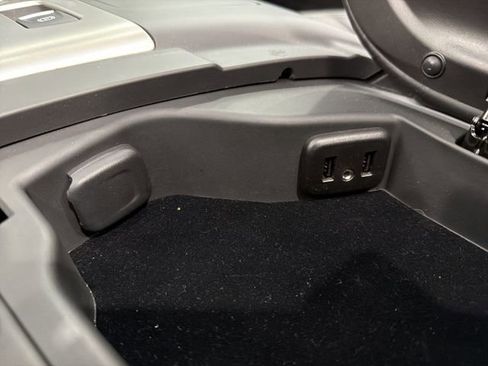 Used 2016 Chevrolet Corvette Z06 w/ 3LZ Preferred Equipment Group image 26