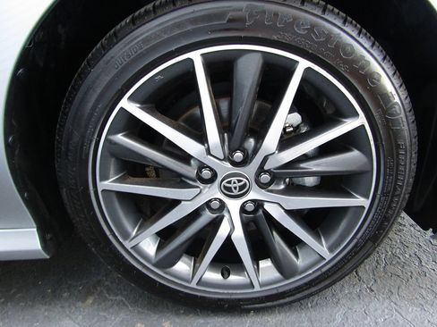 Used 2023 Toyota Camry XLE FWD image 34