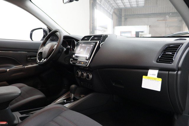 New 2026 Mitsubishi Outlander Sport SE AWD/4WD image 17