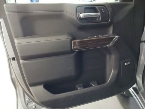 Used 2020 Chevrolet Silverado 1500 RST w/ All-Star Edition AWD/4WD image 4