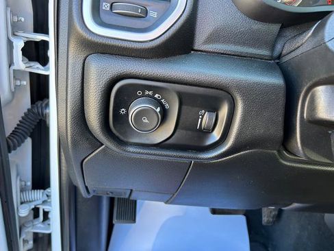 Used 2022 RAM 2500 Big Horn image 18