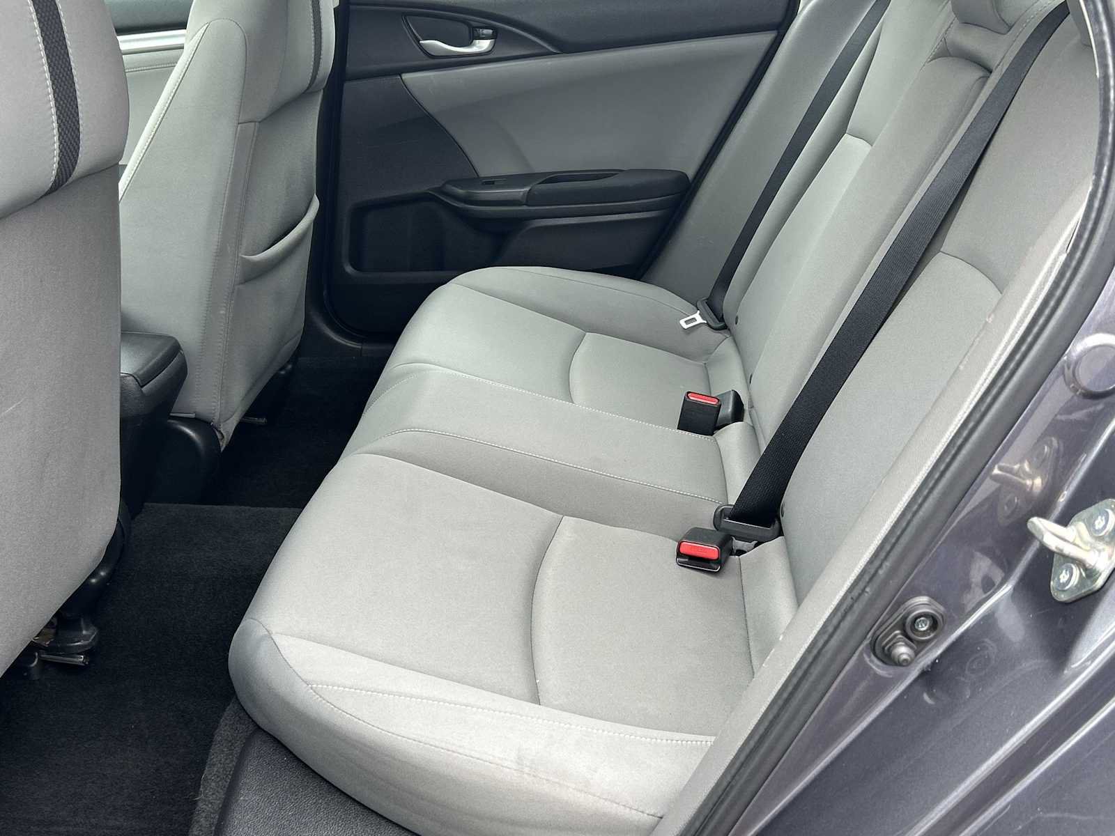 Used 2019 Honda Civic EX image 9
