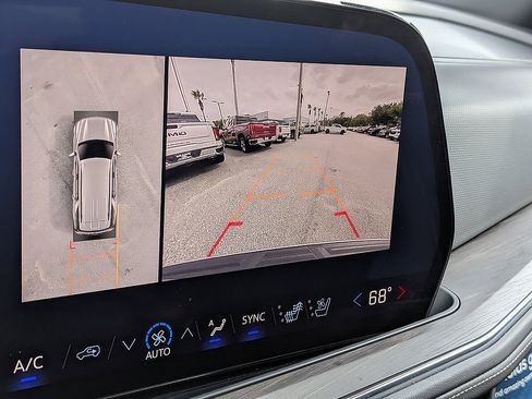 Certified 2025 Chevrolet Tahoe Premier RWD image 19