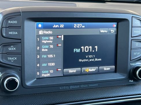 Used 2020 Hyundai Kona Limited FWD image 19