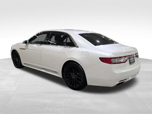 Used 2017 Lincoln Continental Select AWD/4WD image 7